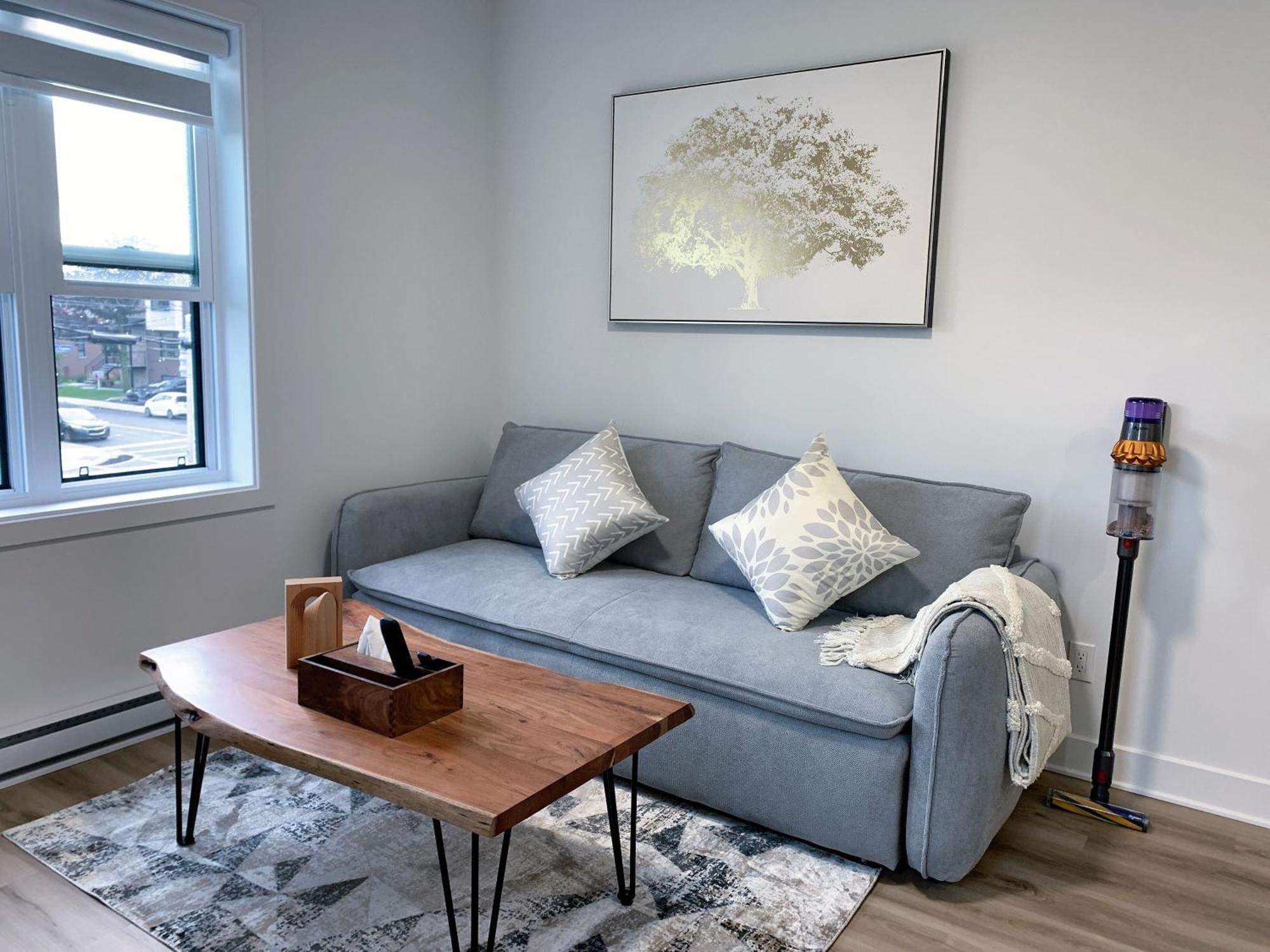 10 Minutes To Dt With Free Parking Apartment Longueuil Exterior photo